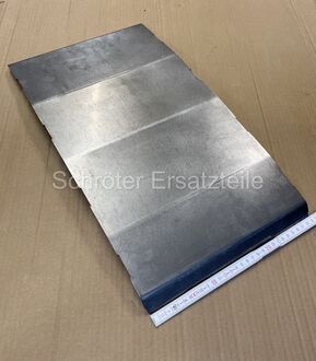 Abdeckblech für Gleitkufe SE.765334.1