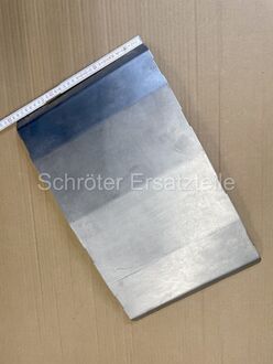Abdeckblech für Gleitkufe SE.524877.3