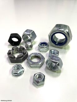 Muttern M 3 DIN 934 8.8 (100 Stück)